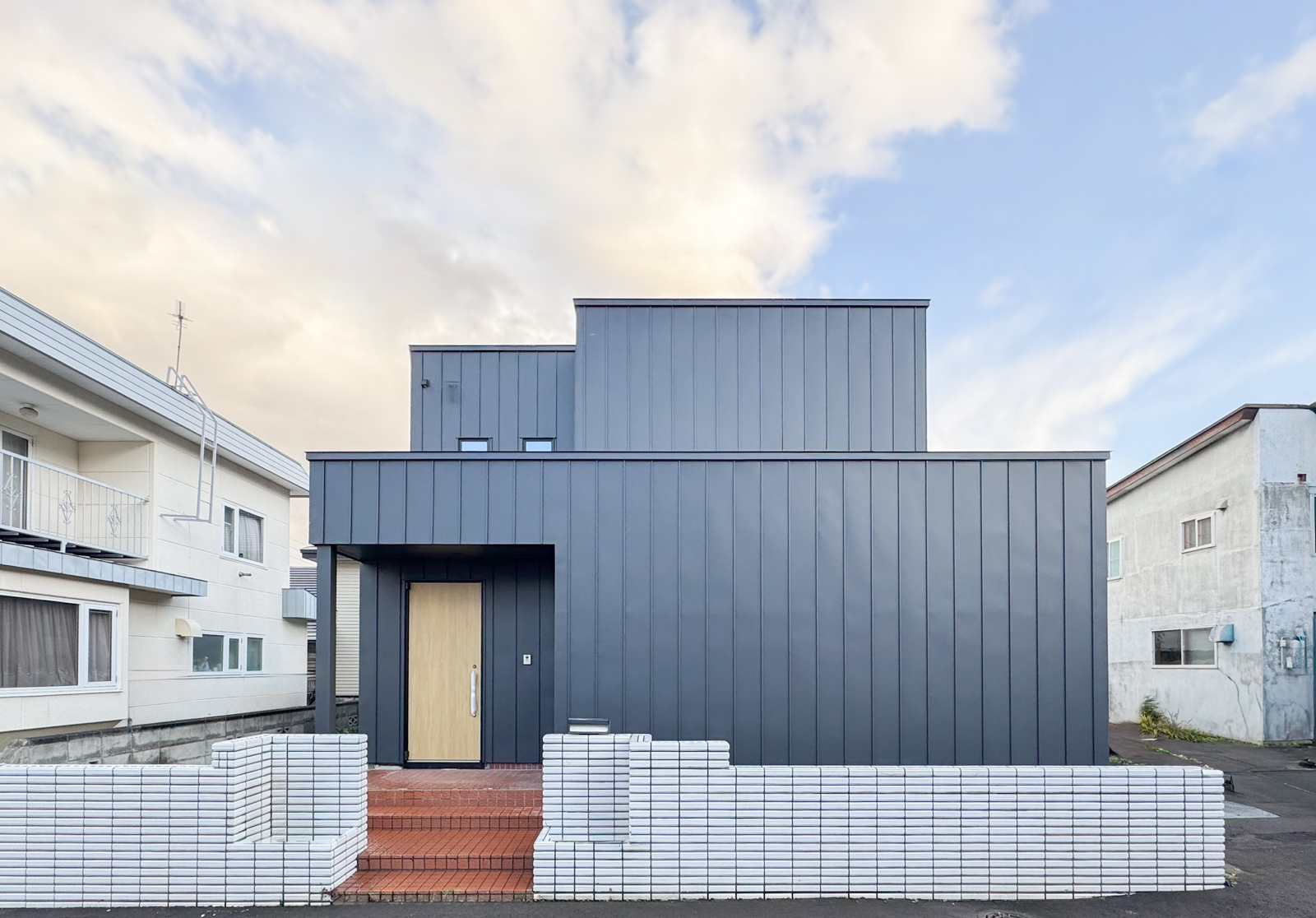 性能と美しさを両立 | 機能美あふれる、戸建リノベーションモデル【Re:Knot】